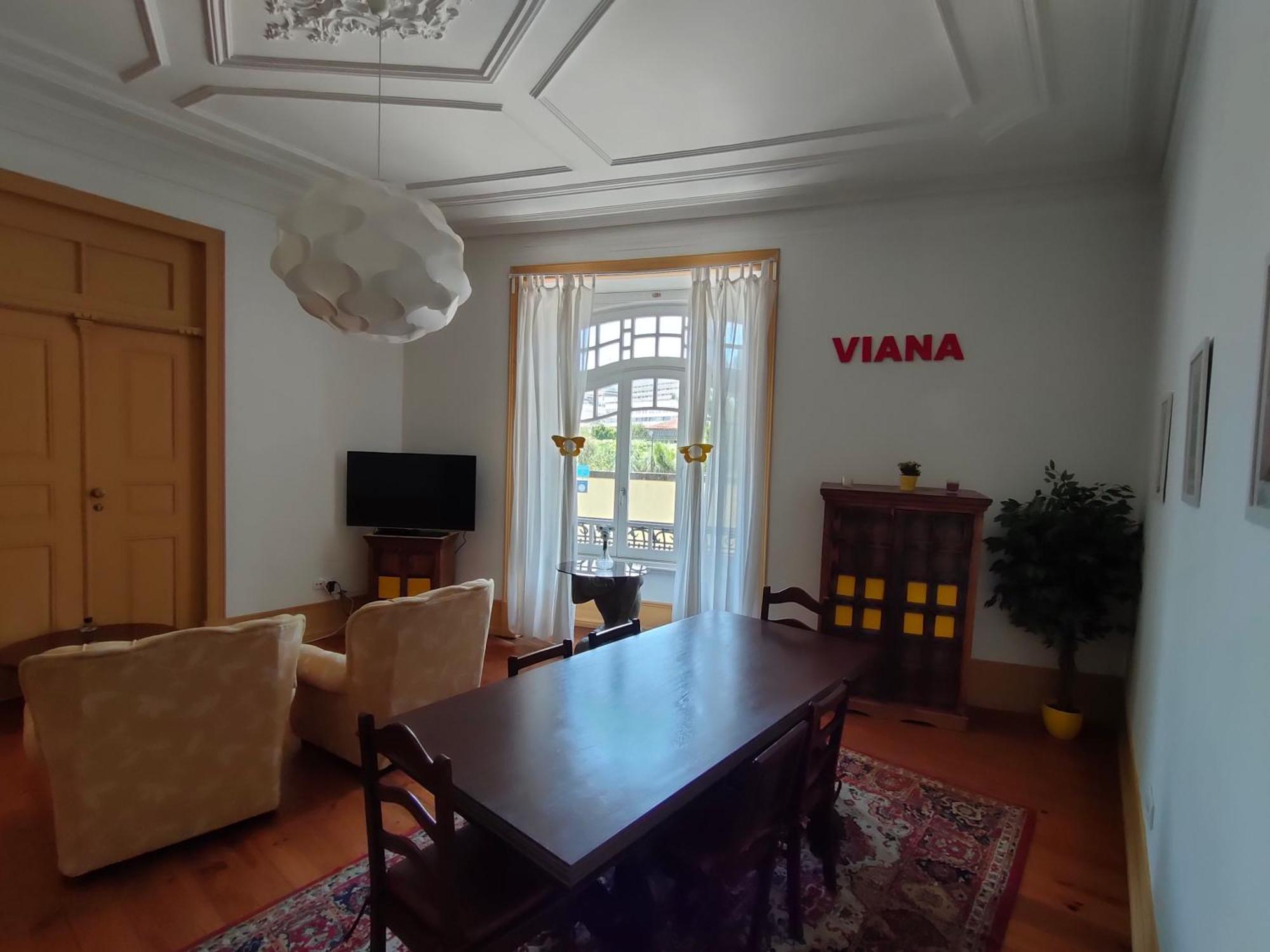 A Vianesa - Guest House Viana do Castelo Esterno foto