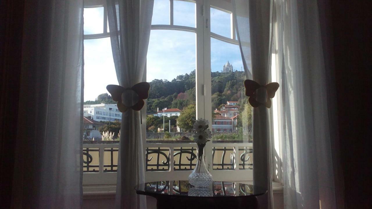 A Vianesa - Guest House Viana do Castelo Esterno foto
